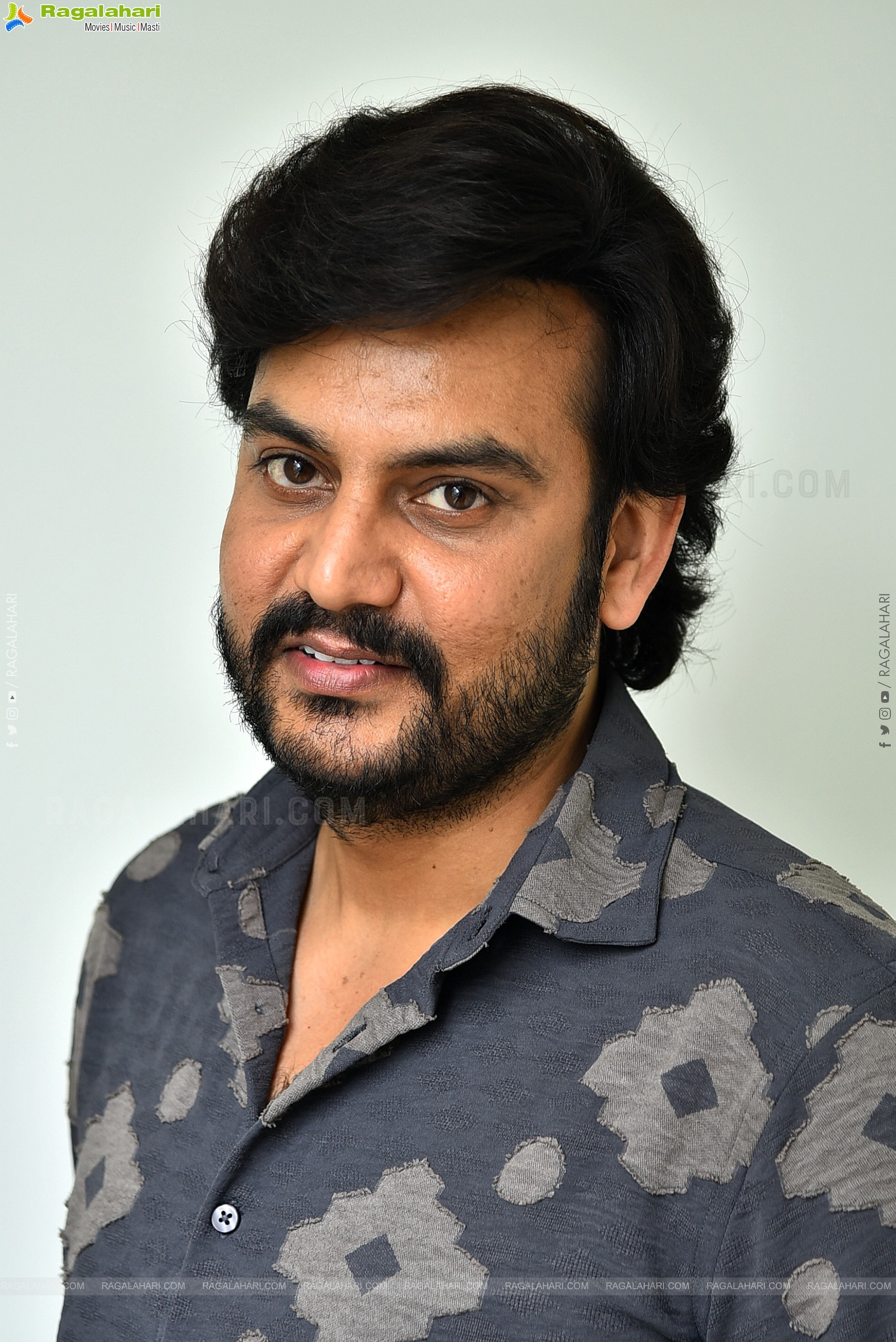Hero Rupeysh at Shashtipoorthi Movie Interview, HD Gallery