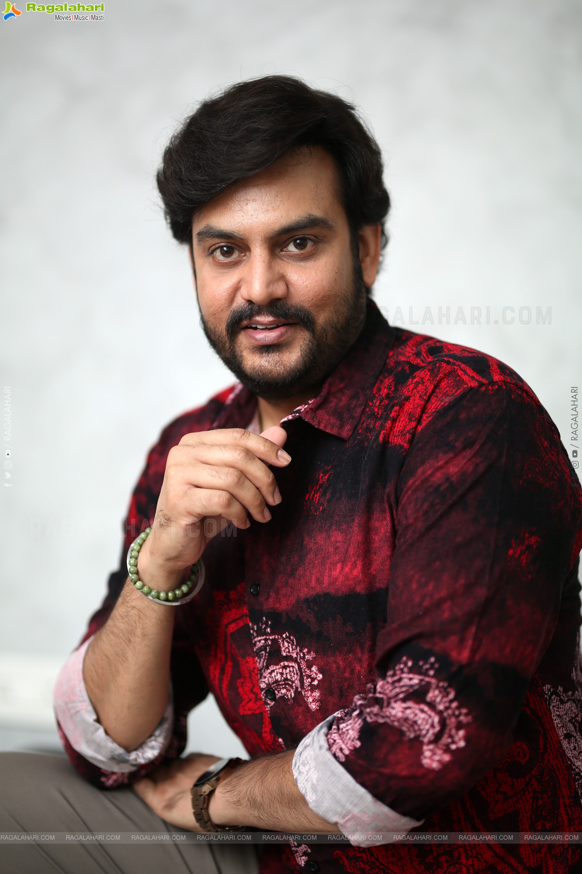 Hero Rupeysh at Shashtipoorthi Movie Interview, HD Gallery