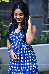 Ivana at Single Movie Success Meet, HD Gallery