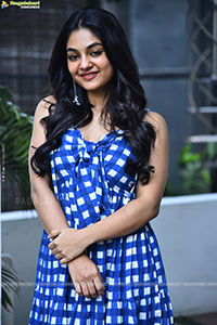 Ivana at Single Movie Success Meet, HD Gallery