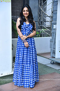 Ivana at Single Movie Success Meet, HD Gallery