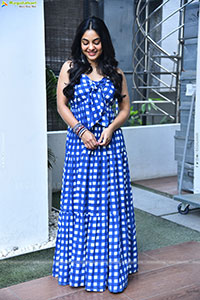Ivana at Single Movie Success Meet, HD Gallery