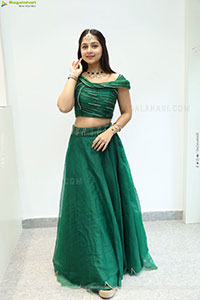 Jabili Jetta stills in Green Designer Dress, HD Gallery