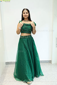 Jabili Jetta stills in Green Designer Dress, HD Gallery