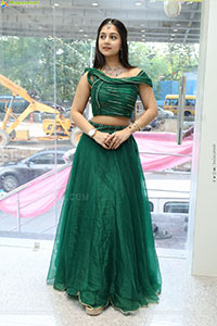 Jabili Jetta stills in Green Designer Dress, HD Gallery