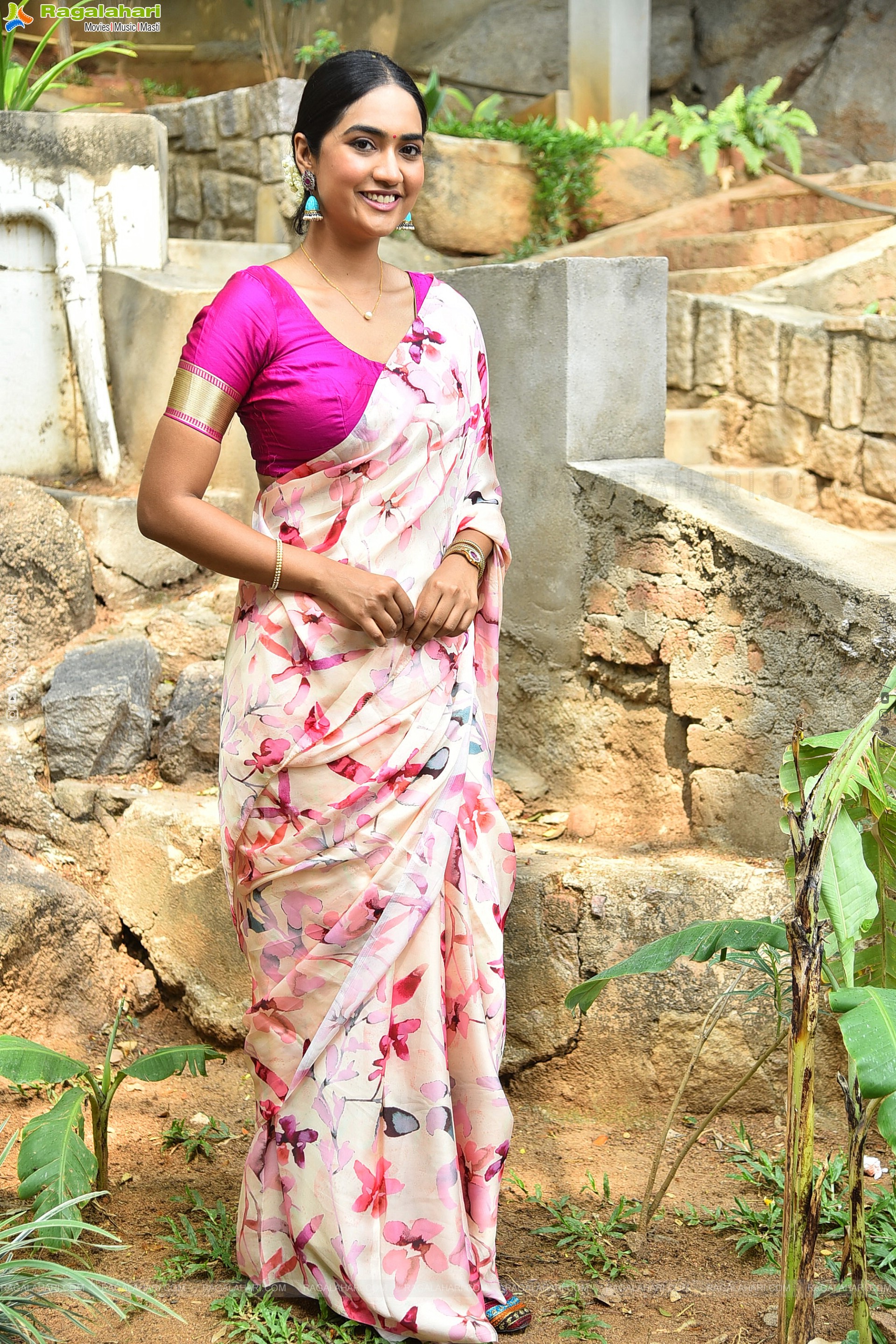 Kajal Choudhary at Naveen Chandra New Movie Launch, HD Gallery