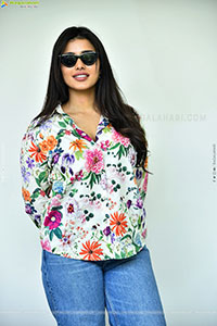 Ketika Sharma at Single Movie Interview, HD Gallery
