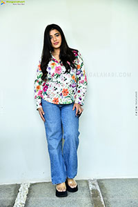 Ketika Sharma at Single Movie Interview, HD Gallery