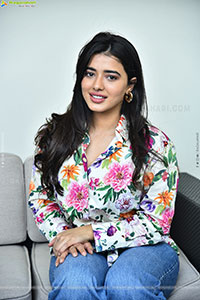 Ketika Sharma at Single Movie Interview, HD Gallery
