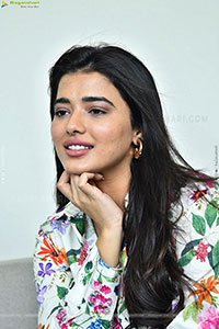 Ketika Sharma at Single Movie Interview, HD Gallery