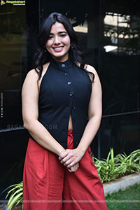 Ketika Sharma at Single Movie Success Meet, HD Gallery