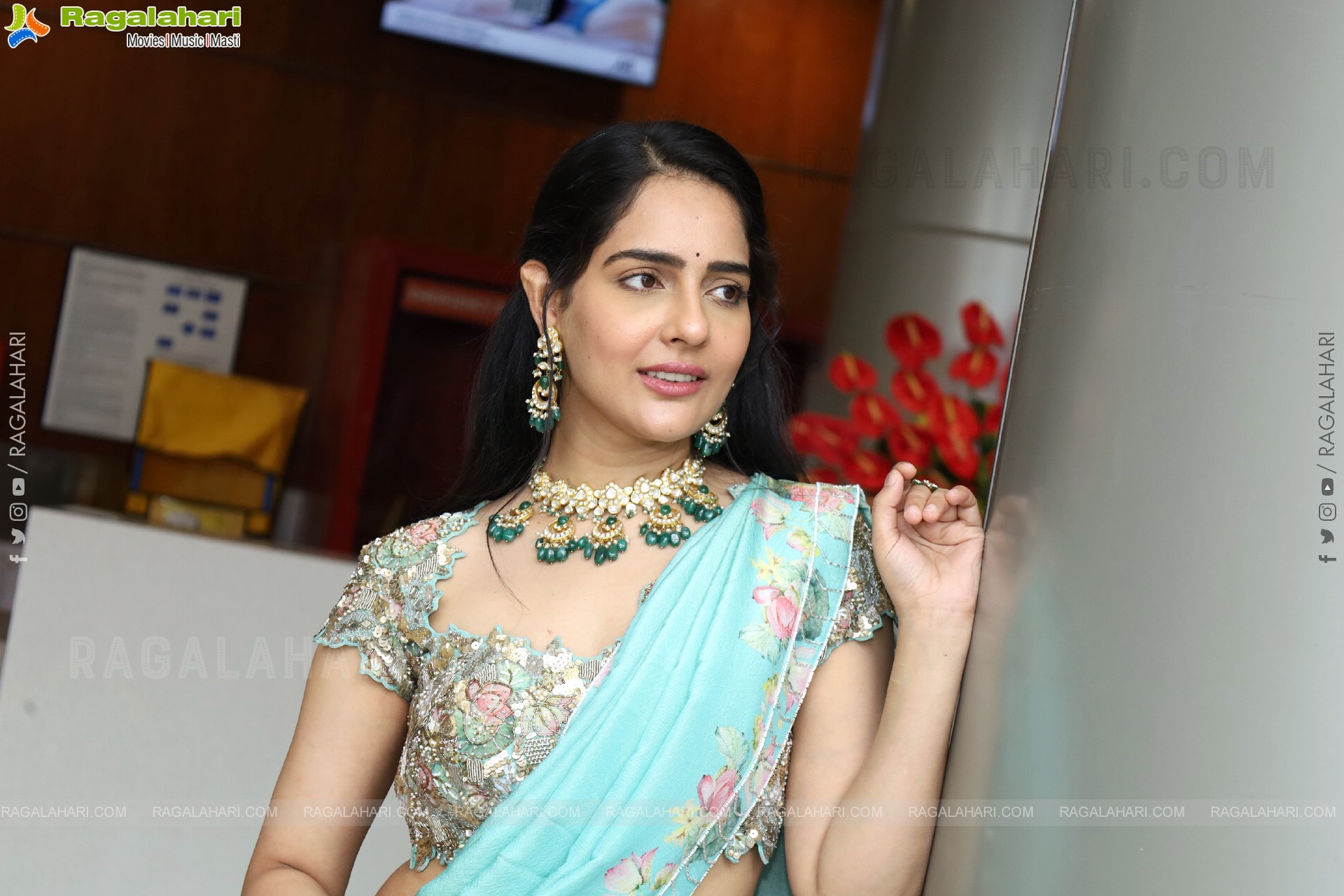 Malvi Malhotra at Hi Life Exhibition Launch, HD Gallery
