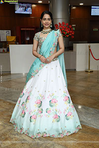 Malvi Malhotra at Hi Life Exhibition Launch, HD Gallery