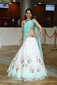 Malvi Malhotra at Hi Life Exhibition Launch, HD Gallery