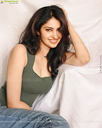Manasa Varanasi Latest Photoshoot Stills, HD Gallery 