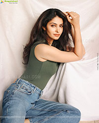 Manasa Varanasi Latest Photoshoot Stills, HD Gallery 