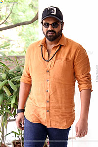 Manchu Manoj at Bhairavam Interview, HD Gallery