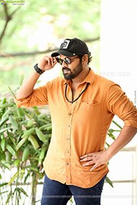 Manchu Manoj at Bhairavam Interview, HD Gallery