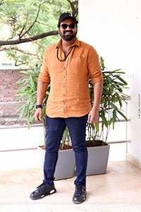 Manchu Manoj at Bhairavam Interview, HD Gallery