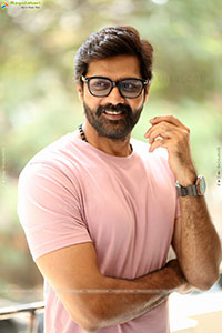 Naveen Chandra at Eleven Movie Interview, HD Gallery