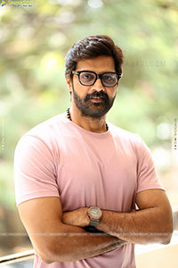 Naveen Chandra at Eleven Movie Interview, HD Gallery