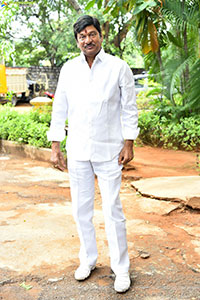 Rajendra Prasad at Shashtipoorthi Movie Interview
