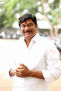 Rajendra Prasad at Shashtipoorthi Movie Interview