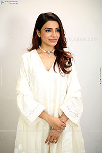 Samantha at Subham Movie Interview, HD Gallery