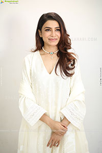 Samantha at Subham Movie Interview, HD Gallery
