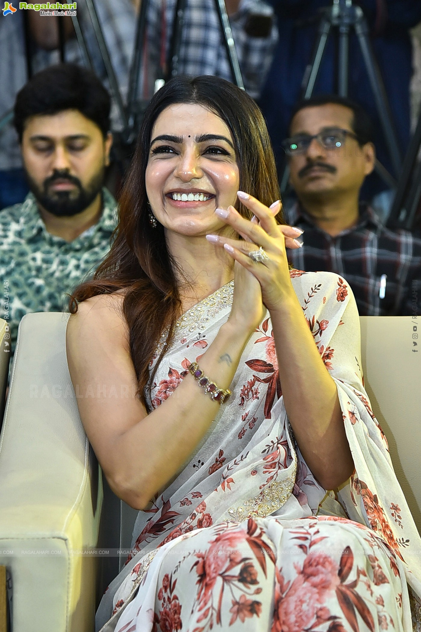 Samantha at Subham Movie Success Meet, HD Gallery