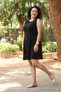 Shruti Shetty at Sky Movie Teaser Launch, HD Gallery