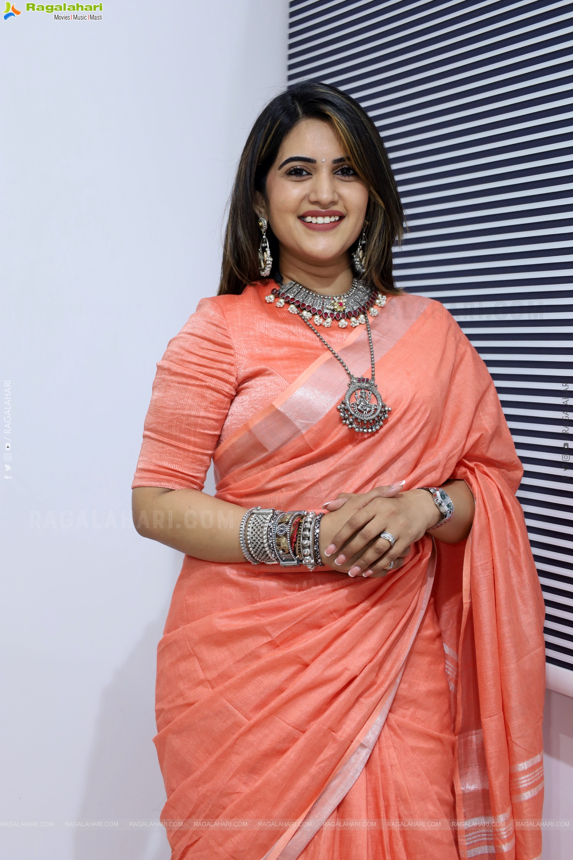 Sravanthi Chokarapu at Hi Life Exhibition Fashion Showcase Event, HD Gallery