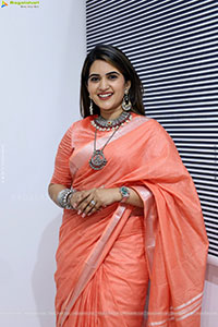 Sravanthi Chokarapu at Hi Life Fashion Showcase Event 