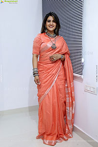 Sravanthi Chokarapu at Hi Life Fashion Showcase Event 