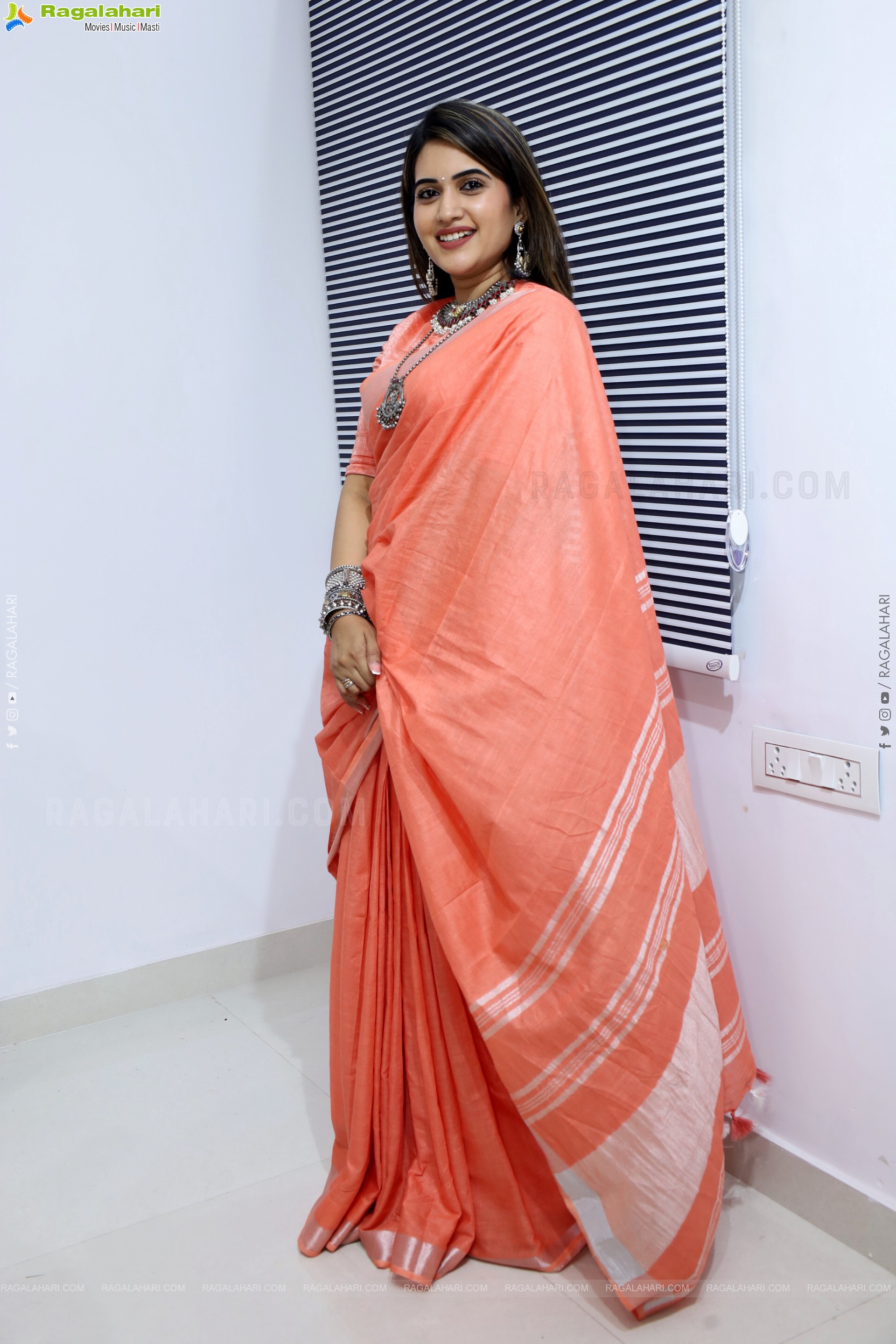Sravanthi Chokarapu at Hi Life Exhibition Fashion Showcase Event, HD Gallery