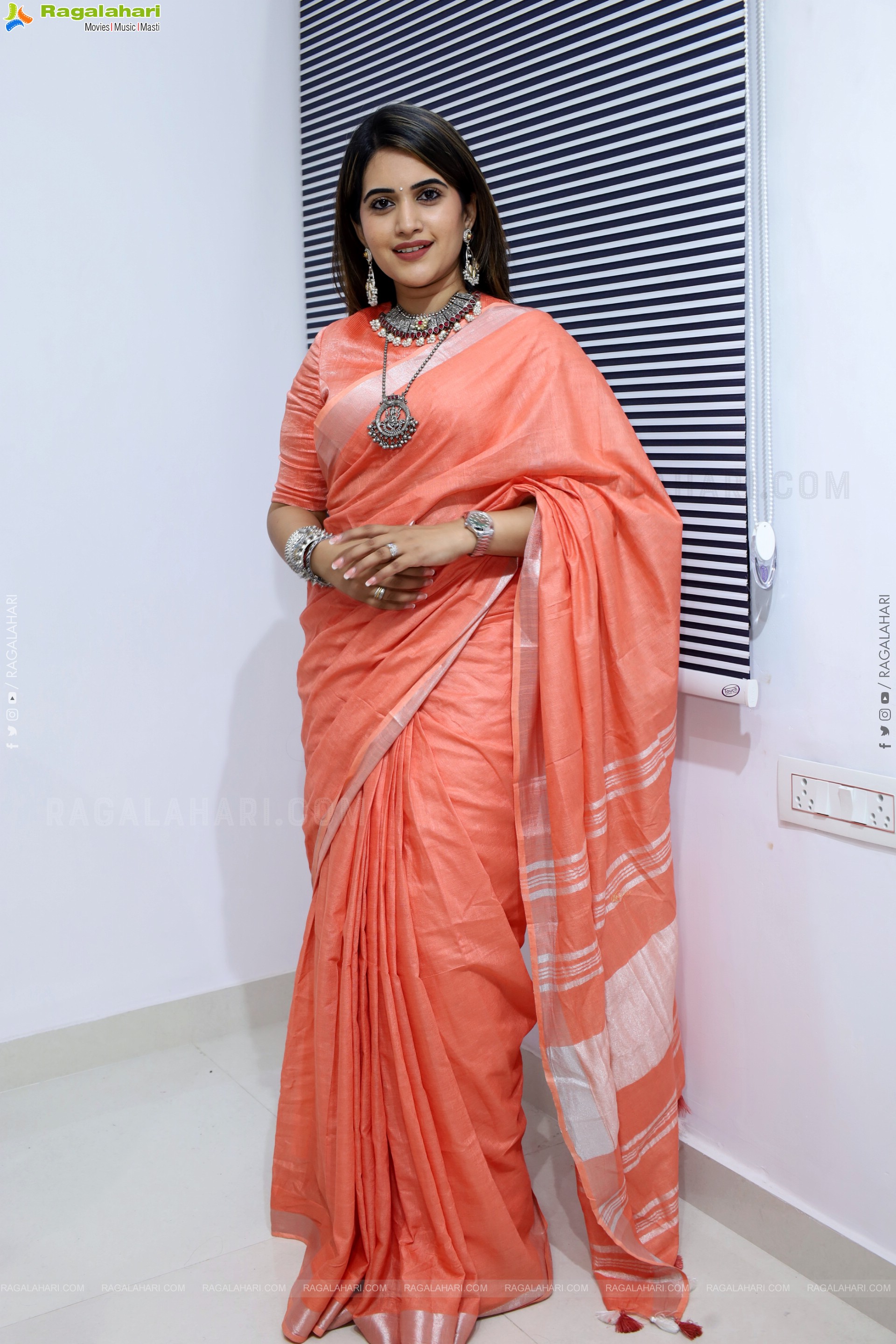 Sravanthi Chokarapu at Hi Life Exhibition Fashion Showcase Event, HD Gallery