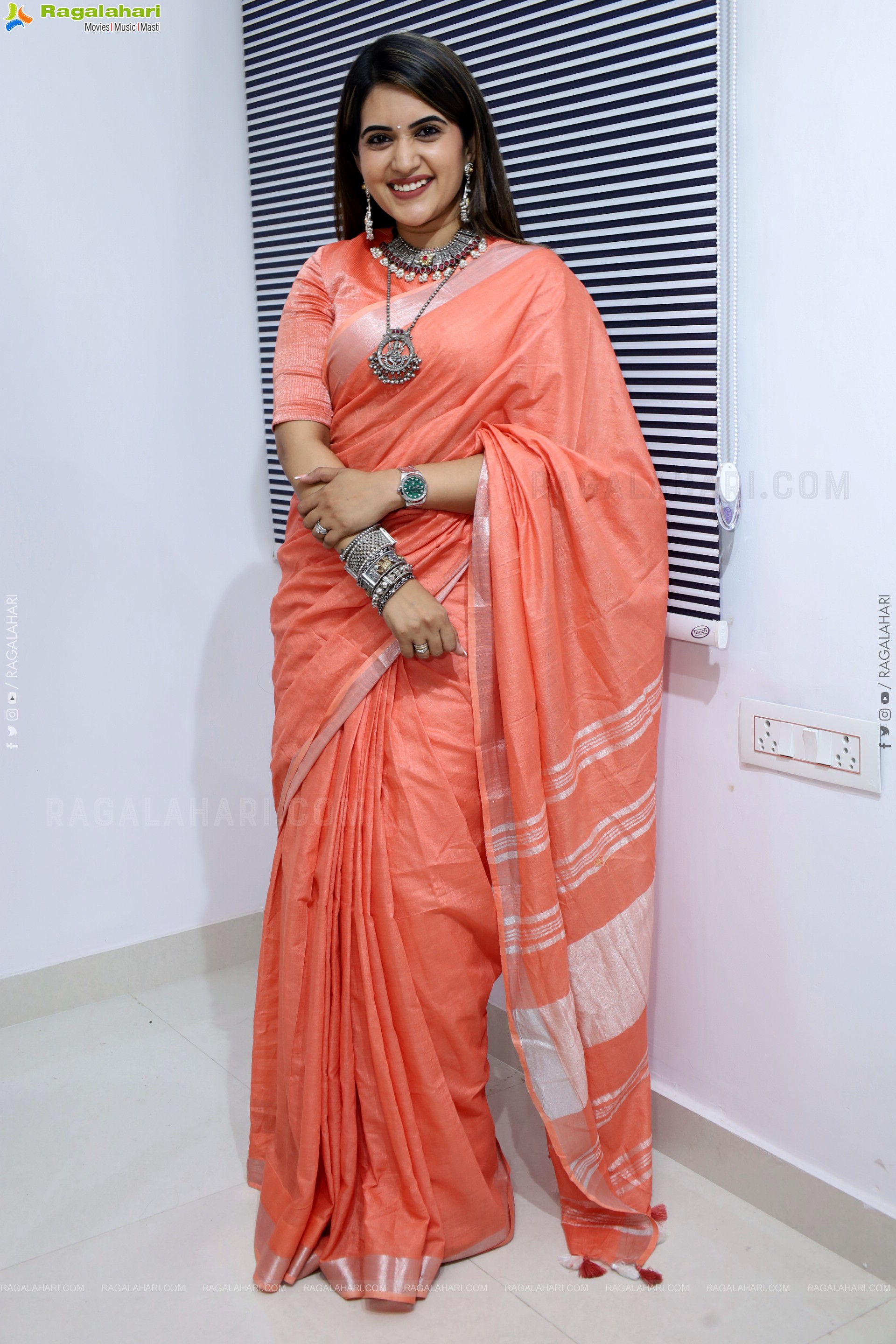 Sravanthi Chokarapu at Hi Life Exhibition Fashion Showcase Event, HD Gallery