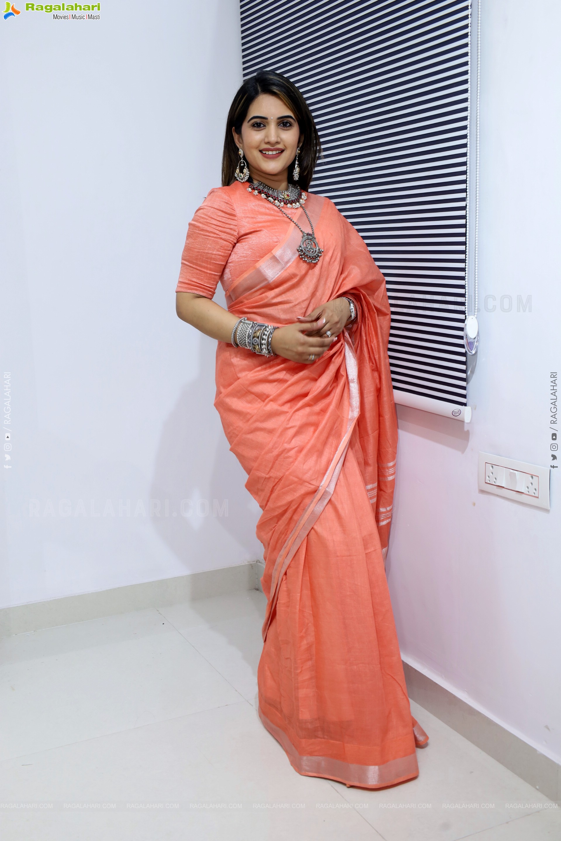 Sravanthi Chokarapu at Hi Life Exhibition Fashion Showcase Event, HD Gallery