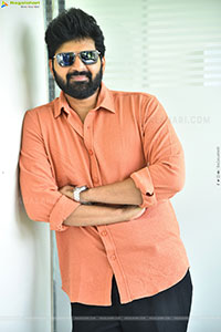 Sree Vishnu at Single Movie Interview, HD Gallery
