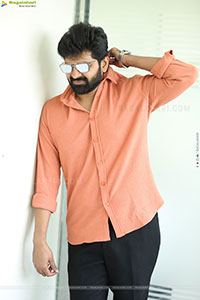 Sree Vishnu at Single Movie Interview, HD Gallery