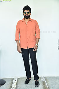 Sree Vishnu at Single Movie Interview, HD Gallery