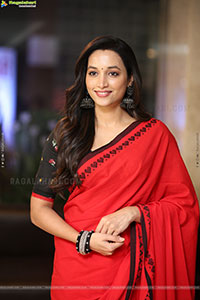 Srinidhi Shetty at HIT 3 Success Meet, HD Gallery