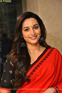 Srinidhi Shetty at HIT 3 Success Meet, HD Gallery