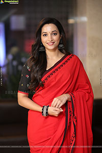 Srinidhi Shetty at HIT 3 Success Meet, HD Gallery