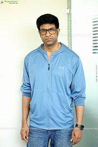Vennela Kishore at Single Movie Interview, HD Gallery