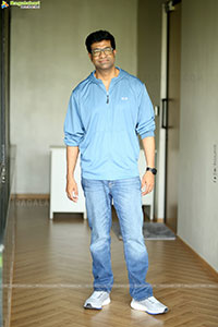 Vennela Kishore at Single Movie Interview, HD Gallery