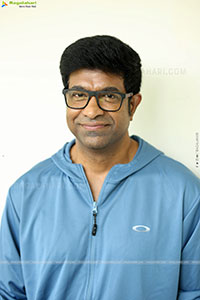 Vennela Kishore at Single Movie Interview, HD Gallery