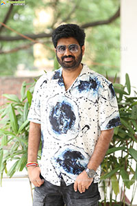 Vijay Kanakamedala at Bhairavam Interview, HD Gallery