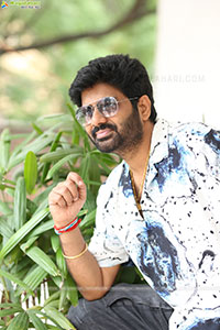 Vijay Kanakamedala at Bhairavam Interview, HD Gallery