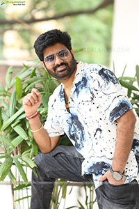 Vijay Kanakamedala at Bhairavam Interview, HD Gallery